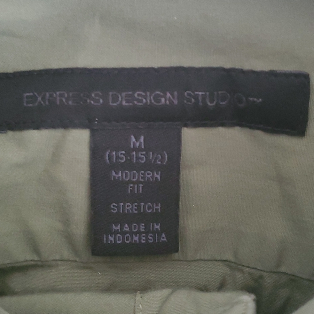 Exspress design studios button down - Picture 2 of 3